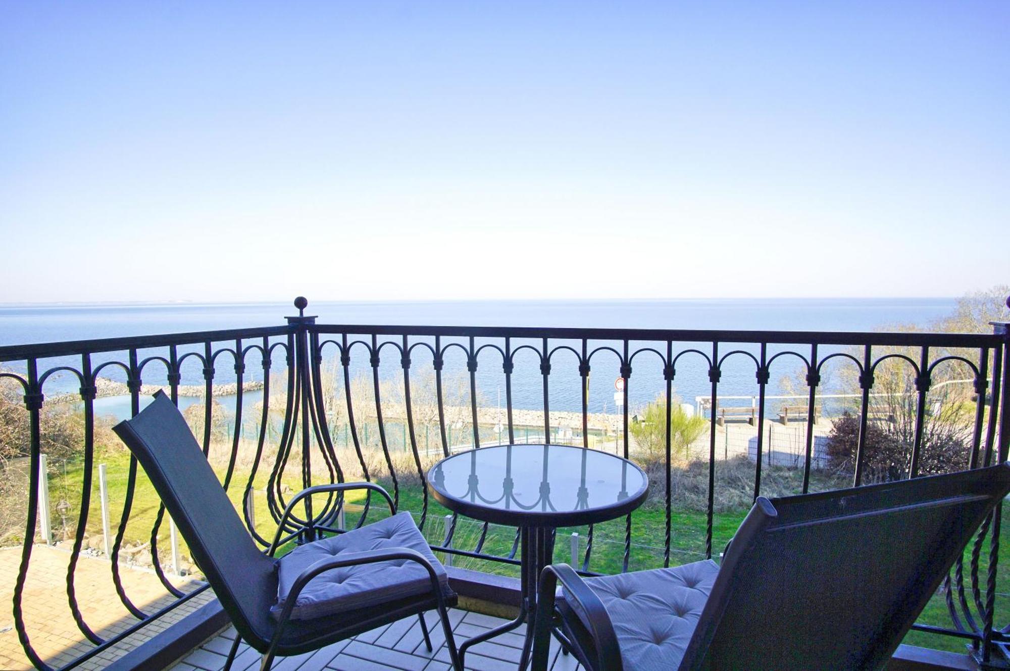 Ferienwohnung Mit Traumhaftem Meerblick - Haus Am Meer Fewo 01 Lohme Exterior photo